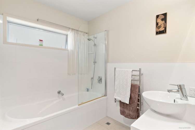 48 Parkside Drive Orewa_10