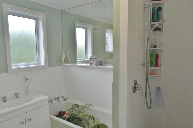 85 Gilberthorpes Road Hei Hei_14