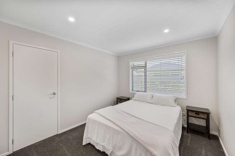 5 Arbuckle Road Frimley_11