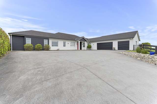 953 Upland Road Egmont Village_1