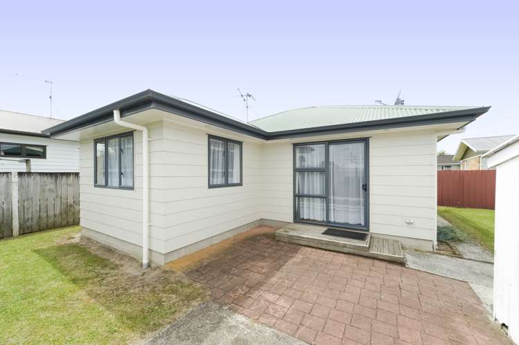 7 Gadsby Place Hamilton East_2