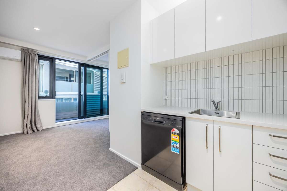 11E/14 Waterloo Quadrant_1