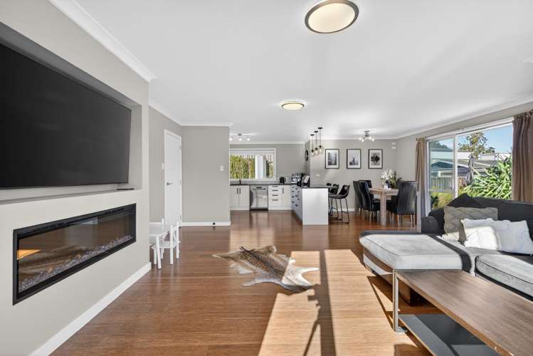 46 Ruthven Road Wainuiomata_12