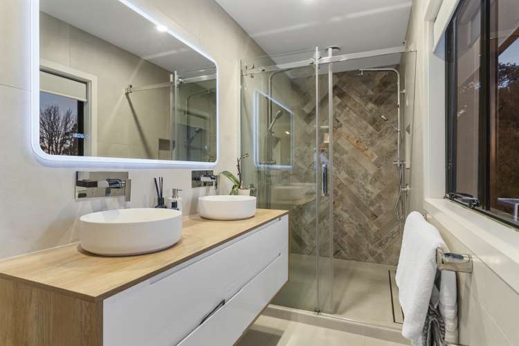 6 Liston Crescent Cockle Bay_32