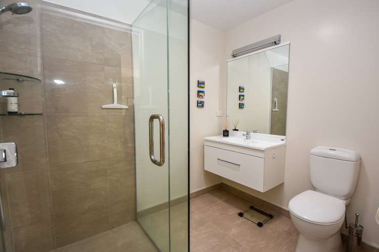 14 Ashmore Park Road Carterton_12