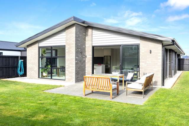 43 Henshaw Street Woodend_1