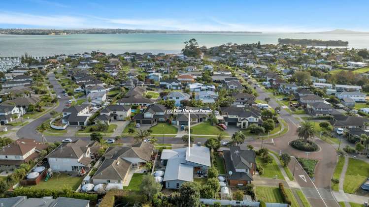 123 Pine Harbour Parade Beachlands_37