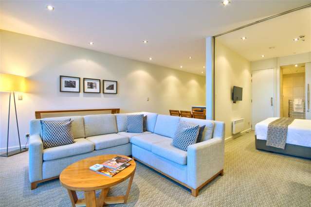 Apartment 510, The Rees, 379 Frankton Road Queenstown_2