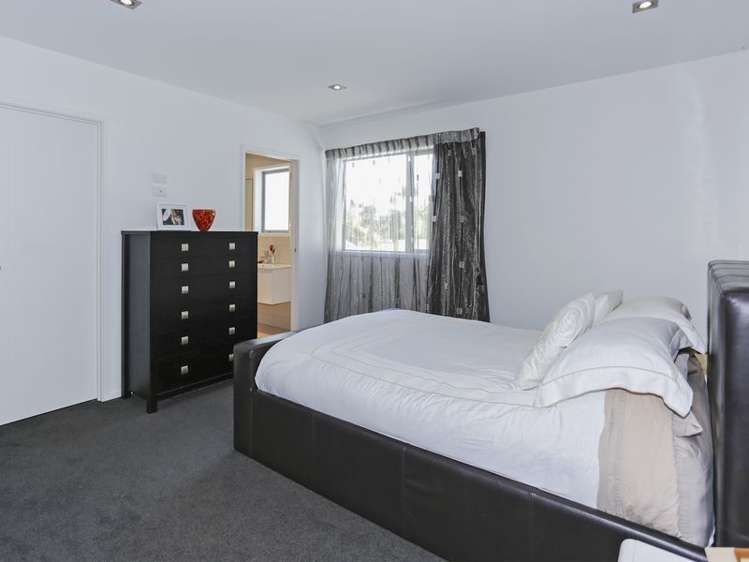 66 The Crescent Waihi Beach_8