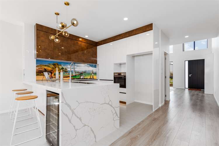 42 Dungloe Avenue Flat Bush_8