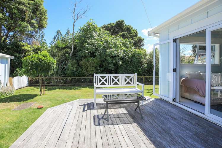 53 Pouewe Street Kawhia_11