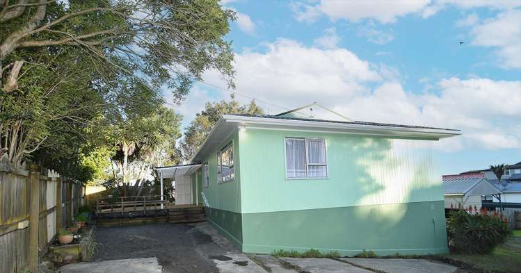 27A Wallace Road Ranui_16