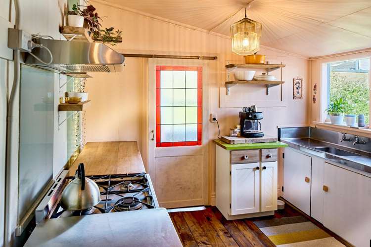 297 Mansfield Street Newtown_11