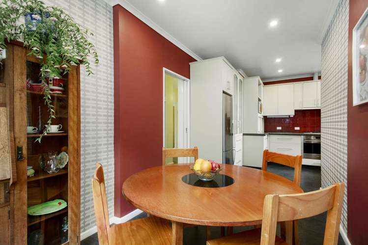 493 Stokes Valley Road Stokes Valley_14