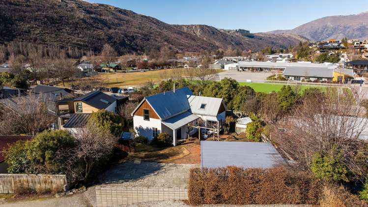 10 Butel Avenue Arrowtown_20