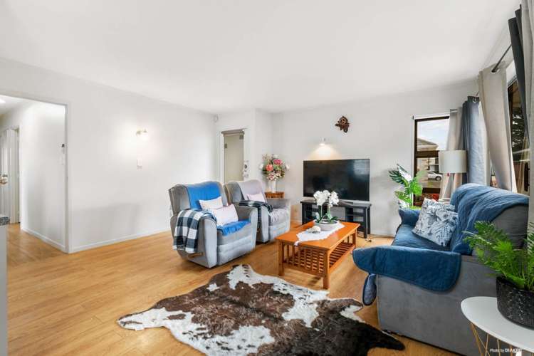 2/6 Elizabeth Street Papakura_5