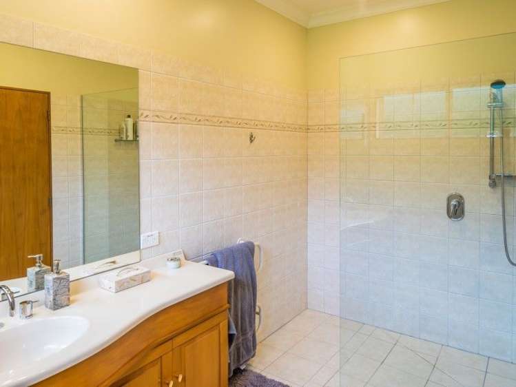 51 Coroglen Rise Pukerua Bay_20