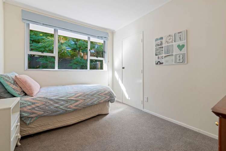 32 Fielding Crescent Farm Cove_13