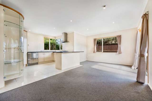 16 Monash Place Flat Bush_4