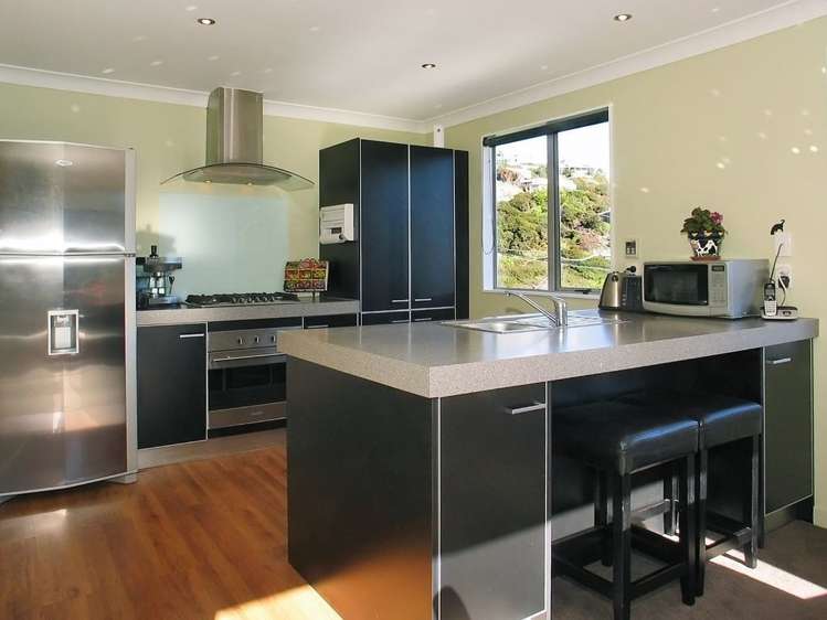 21a Kiriwai Road Paremata_7