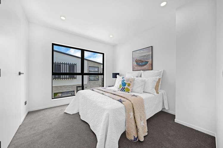 7D Sirius Place Botany Downs_15