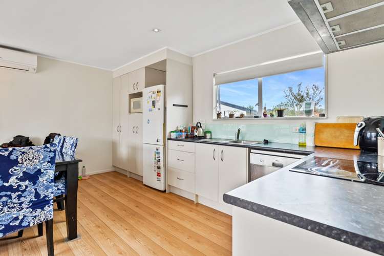 13 Lacebark Court Titirangi_8