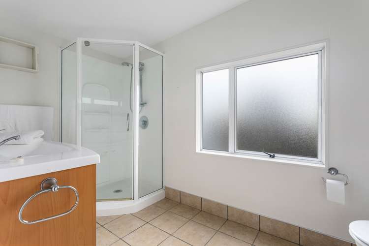 4 Marlin Drive Coastlands_14