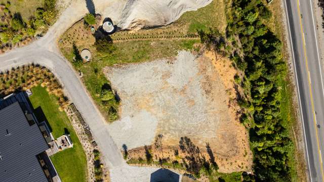 19 Peregrine Falcon Road Queenstown_4