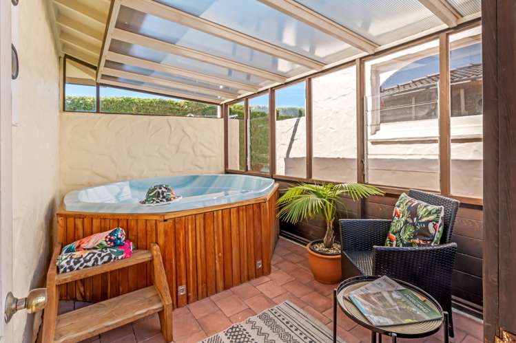 366 Point View Drive Shamrock Park_31