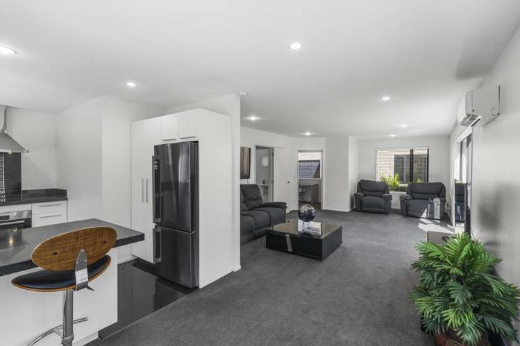 2/15 George Street Riccarton_3