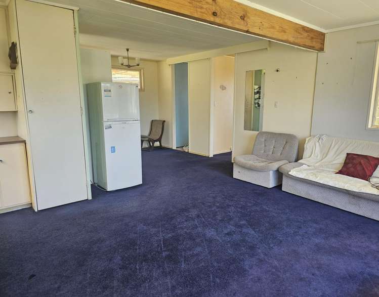 7 Mission Road Port Waikato_2