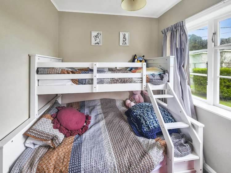 1 Tyndall Street 1369_8