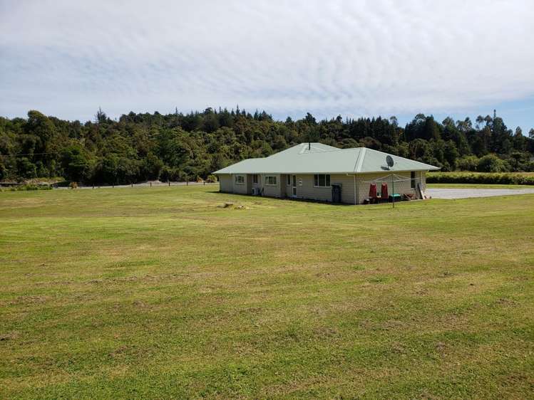 8 Haydens Road Marsden_20