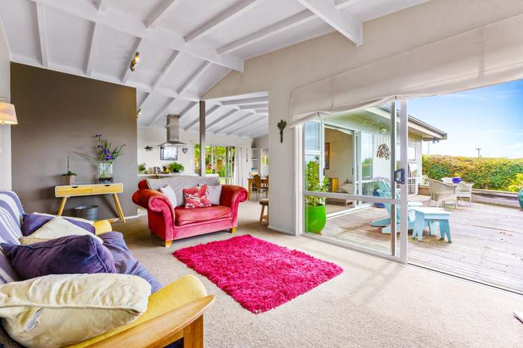 6 Sea View Road Leigh_9