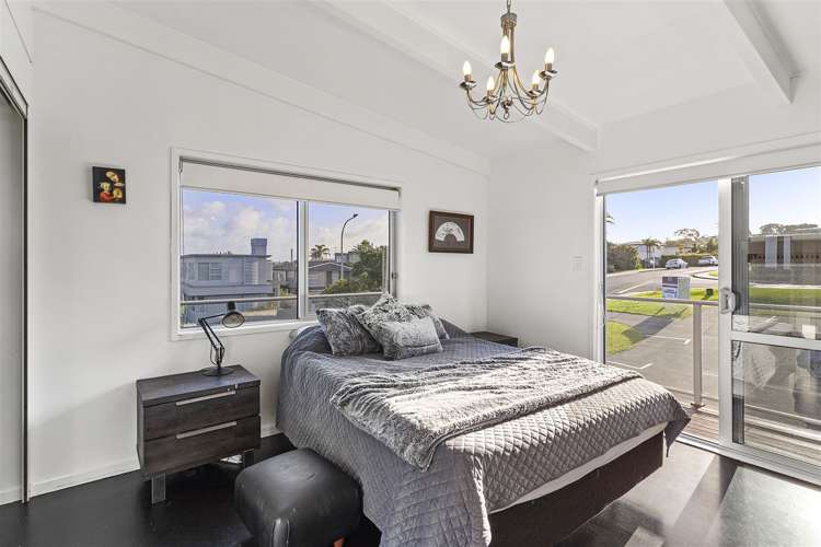 1/41 Seaview Road Castor Bay_9