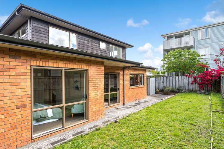 16H Lincoln Road Henderson_27