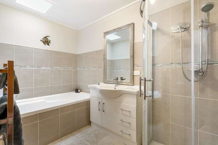 8a Weiti Road Orewa_12