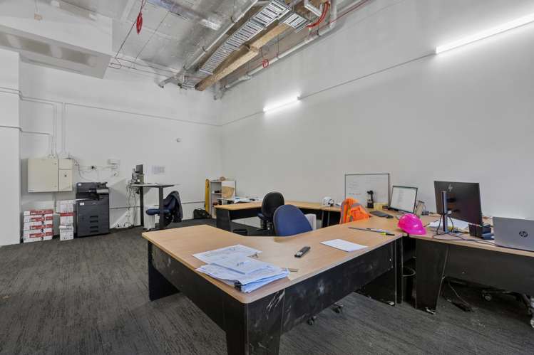 36/135 Hallenstein Street Queenstown_5