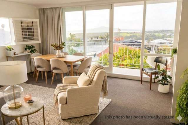 Iconic Paora Apartment - Views Spectacular
