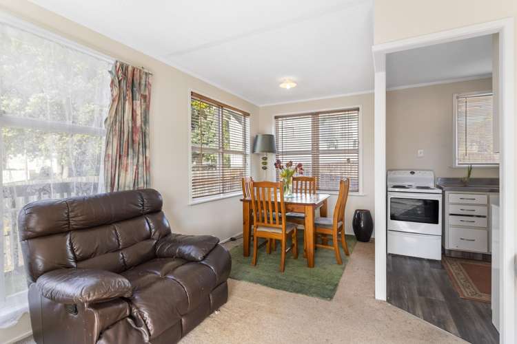 40 Burbank Avenue Manurewa_4