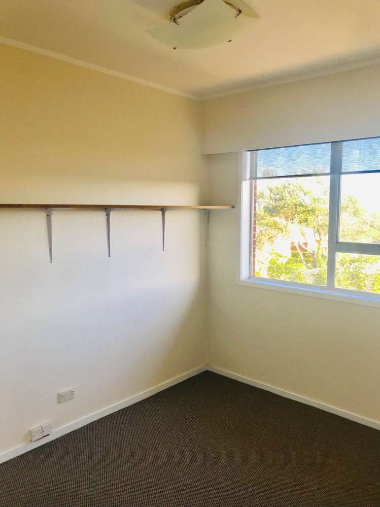 2/11 Huapai Street Onehunga_6