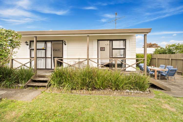 2/20 Hill Crescent Papakura_4