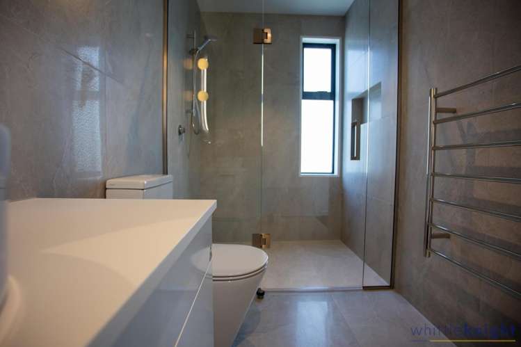 2/11 Carlton Mill Road Merivale_18