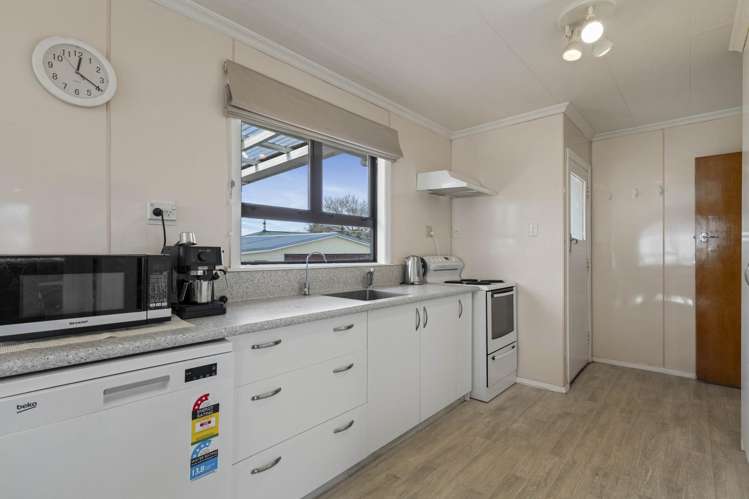 82 High Street Eltham_2