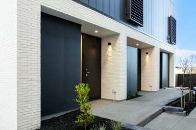 239 Flat Bush School Road_1