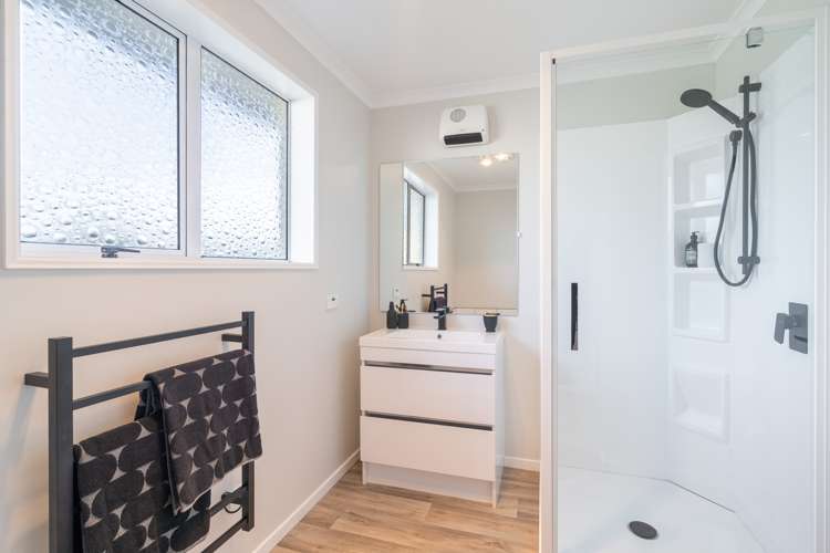 91 Lowe Street Avenal_11