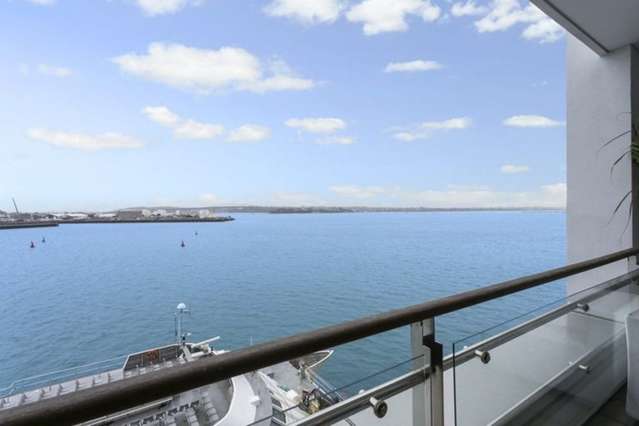 22/143 Quay Street Waitemata Harbour_1