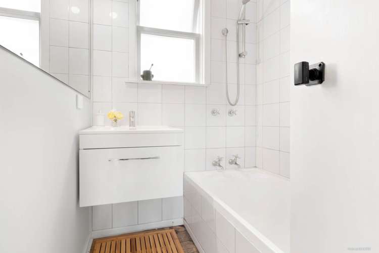 53 Taylor Street Blockhouse Bay_17