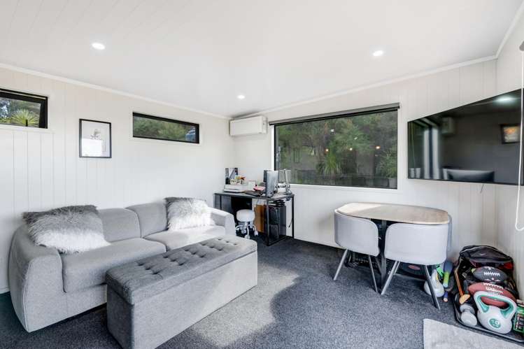 102 West Road Kaukapakapa_44