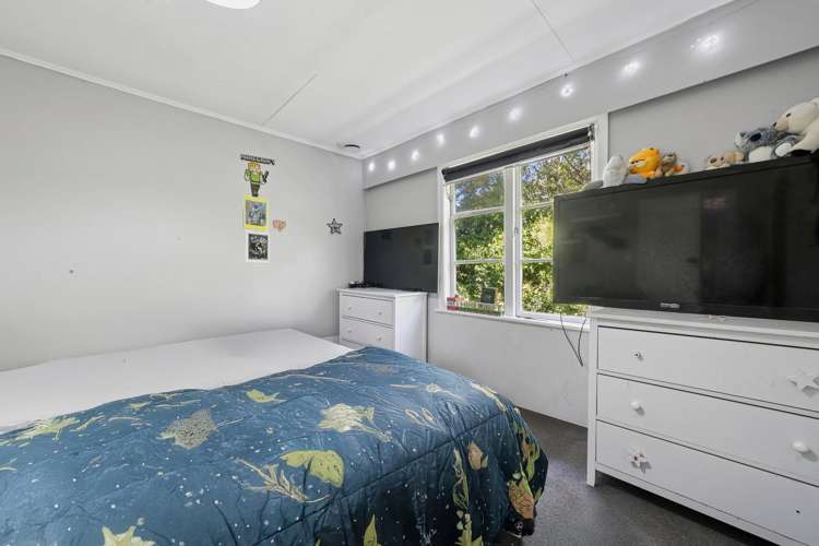 203 Wellington Road Wainuiomata_19